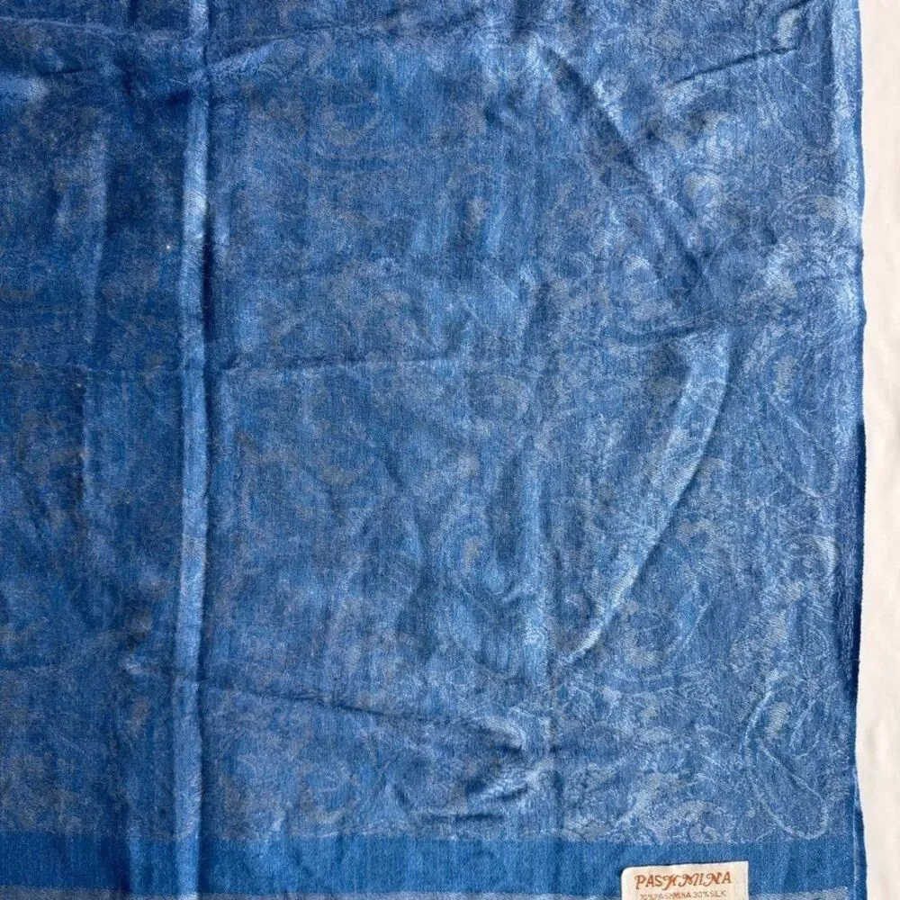 Pashmina Shawl Blue Paisley 70% Pashmina 30% Silk Fringe 27x72